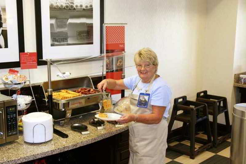 Hampton Inn & Suites Stuart-North Restaurant bilde